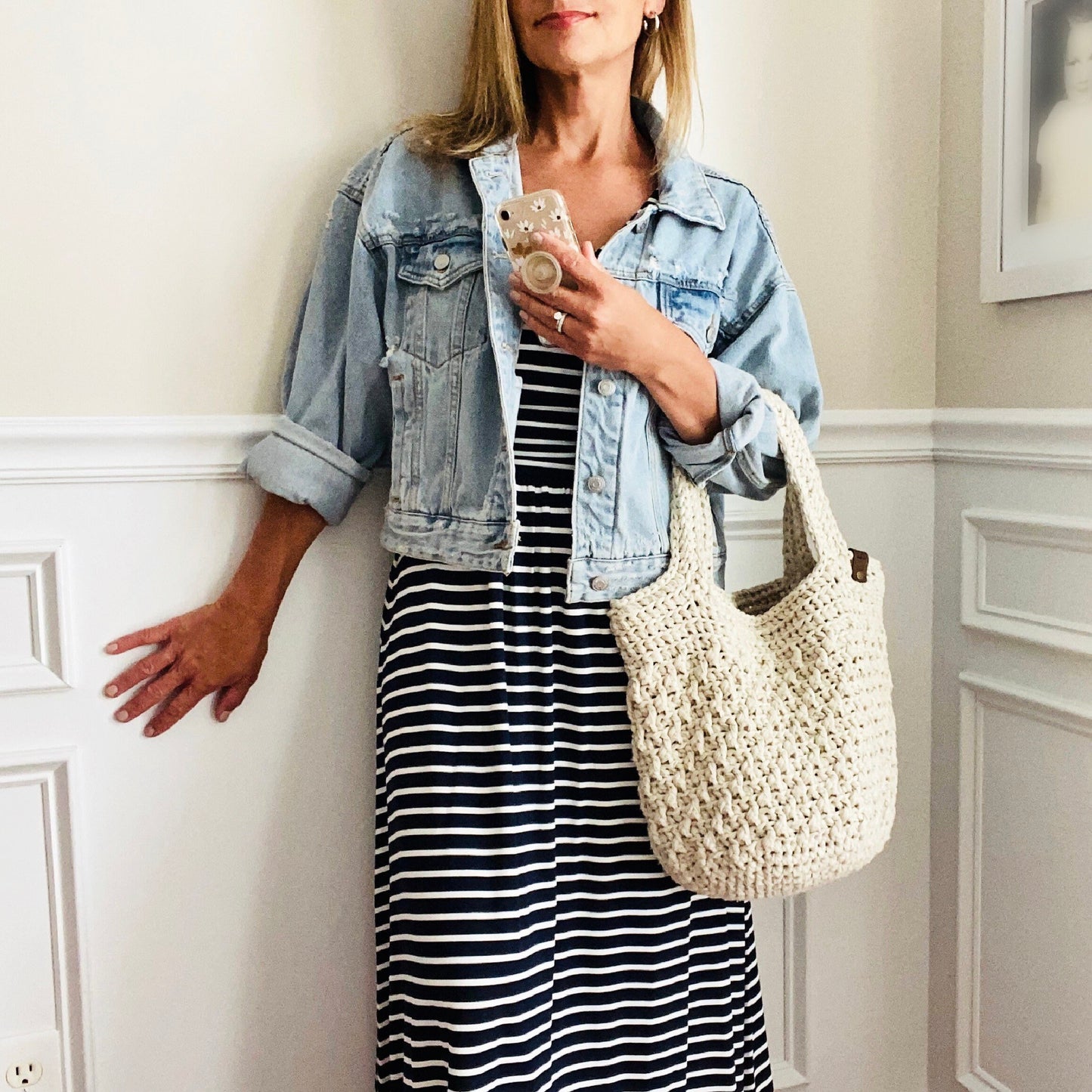 Fashionable Chunky Tote Bag Crochet Pattern
