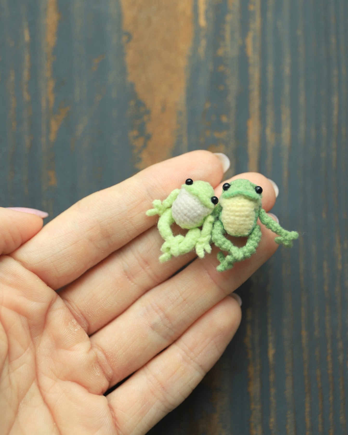 Miniature Frog Crochet Pattern