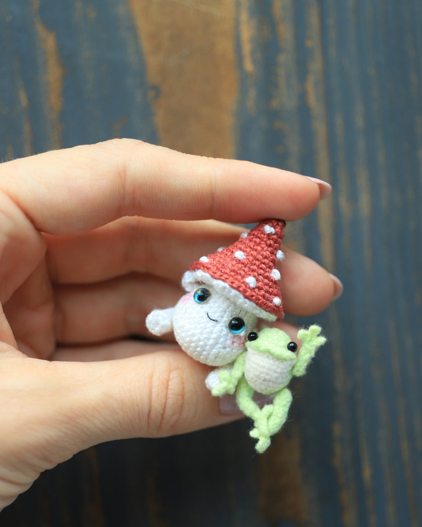 Miniature Frog Crochet Pattern